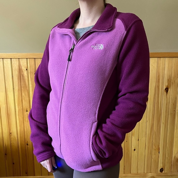 The North Face Fleece - Picture 2 of 6